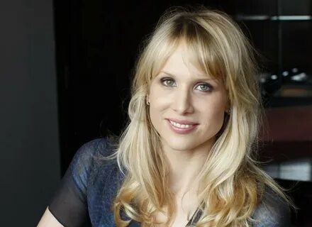 Lucy Punch - Biography, Height & Life Story Super Stars Bio