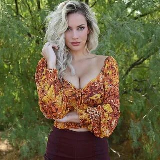 Digitalminx.com - Athletes - Paige Spiranac