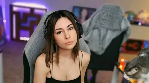 Twitch banned a streamer who accidentally showed her breast 