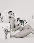 Iskra Lawrence Naked Pics