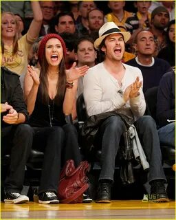 Zac Efron & Vampire Diaries: Let's Go Lakers!: Photo 2454422