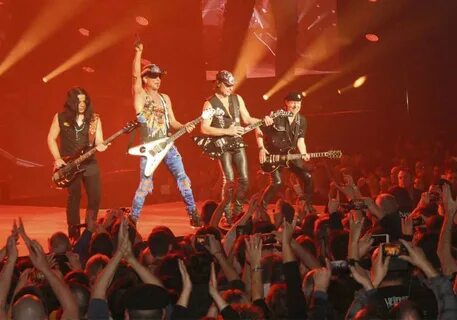 Funxperience у Твіттері: "Концерт Scorpions в Москве