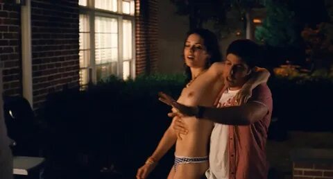 Ali Cobrin Tits And Butt From American Reunion - ScandalPost