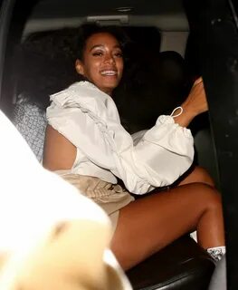 SOLANGE KNOWLES Arrives at Bouchon Bistro in Beverly Hills 1