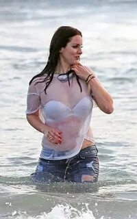 Lana Del Rey Nude Photo Collection. 