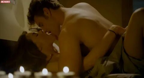 Roxanne McKee nude pics, página - 2 ANCENSORED