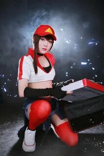 Cosplay Sivir Giao Pizza cực "nuột" trong Liên Minh Huyền Th