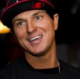 Zak Bagans...... Zak bagans, Ghost adventures, Ghost adventu