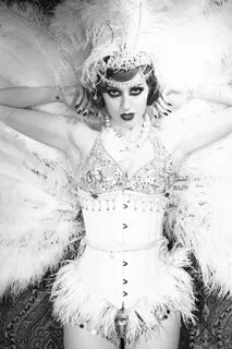 June 2011 Vintage burlesque, Flapper girl, Burlesque costume