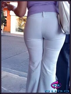 Sexy madura con buen trasero con pantalon pegado Mujeres bel