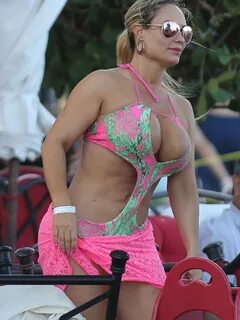 Nicole Coco Austin in Pink Swimsuit 2017 -02 GotCeleb