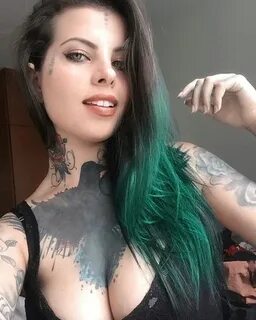 💚 #greenhair #suicidegirls #tattooed #inked by Marjo Suicide