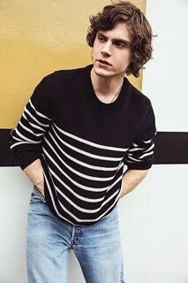 Pose's Evan Peters Is Much Chiller Than His Characters Evan 