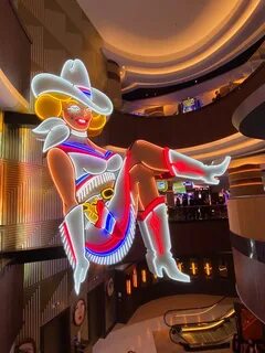 7 Cool Things To See & Do At Circa, Las Vegas' Newest Casino
