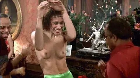 Trading places naked scene