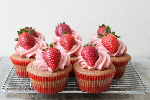 #1147 strawberry cupcakes - Rare Gallery HD Wallpapers