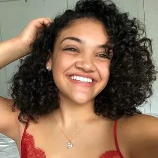 Laurie Hernandez - Bio, Age, Height, Single, Nationality, Ca