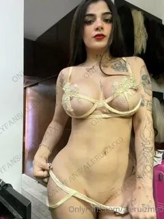 Karely Ruiz Desnuda en OnlyFans