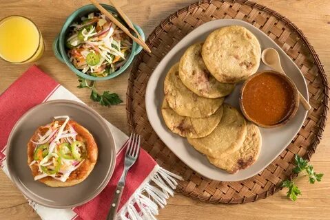 Salvadoran pupusas: A food that you definitely have to try (