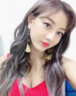 Pin by ᵏᶦᵐ ♥ ʀØʑĩ ♥ on Celebrity Hot in 2020 Twice jihyo, As