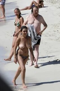 ▶ Free Francesca Mozer Nude (36 Photos) The Sex Scene