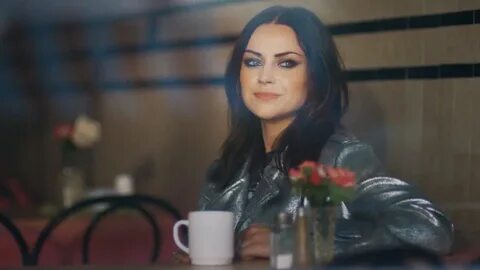 Amy Macdonald - Fire (Official Video) - YouTube