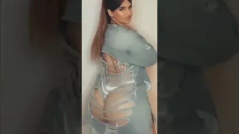 ELY BELLA part 1 - Big white pawg ass shake - YouTube