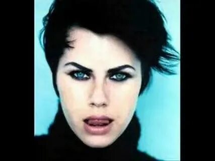 Fairuza Balk - YouTube