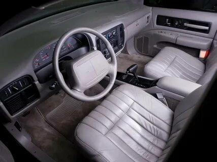 Chevrolet Impala VII 1994 - 1996 Седан: кузов, класс, тип и 