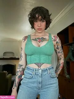 Anisa Jomha / AnisaJomha / AnisaTheGreasy Nude Leaked OnlyFans Photo #355 - Fape