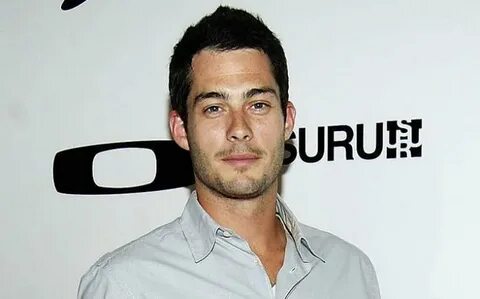 Brian Hallisay Age, Height, Weight, Family, Wiki, Net Worth,