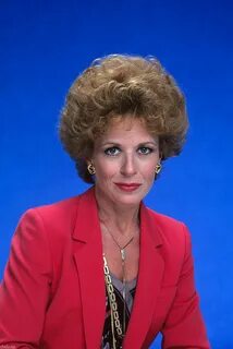 Holland Taylor - Sitcoms Online Photo Galleries
