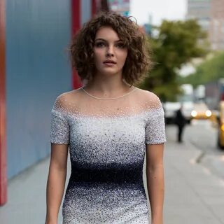 2048x2048 Camren Bicondova 2018 Ipad Air HD 4k Wallpapers, I