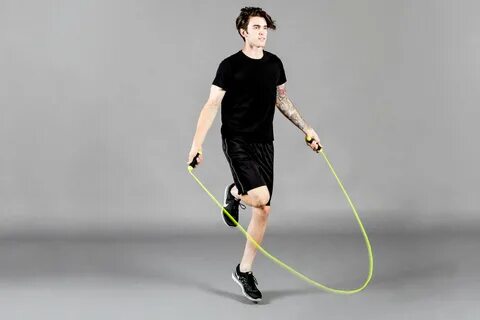 Follow Along With This 10-Minute Jump Rope Cardio and Body-W