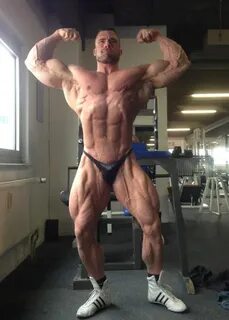 Bodyspace Junction: Roman Fritz: 3 Weeks Out, 240lbs!