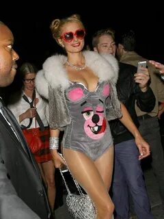 Paris Hilton Dressed As Miley Cyrus For Halloween Paris hilt