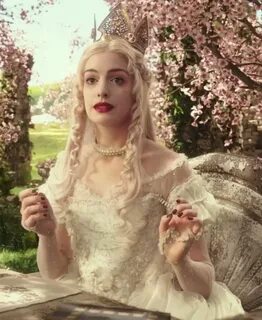 Alice through the Looking Glass: The White Queen White queen