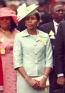 Queen 'Masenate Mohato Seeiso of Lesotho Stylish women, Afri