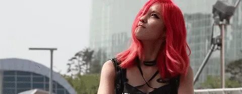 Red gif petite