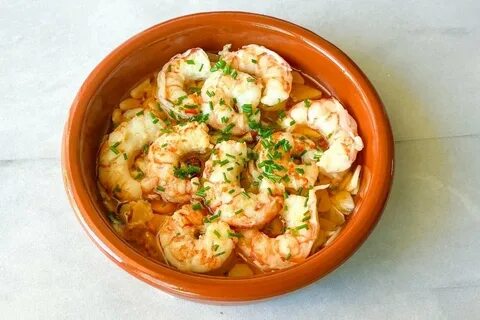 Gambas al ajillo, clásica y fácil receta de tapeo