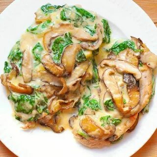 Chicken Mushroom Spinach combo in creamy Parmesan sauce is e