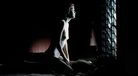 Роуз Бирн голая - Богиня 1967 года (2000) EroScena.com