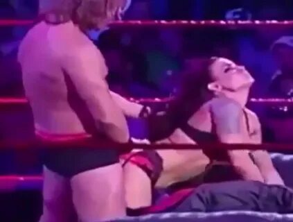 Edge And Lita Live Celebration On Raw (hot) - video Dailymot