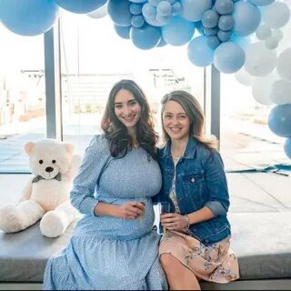 ABIGAIL SHAPIRO IS PREGNANT WITH HER HUSBAND JACOB ROTH - BEN SHAPIRO BIZARRE TW