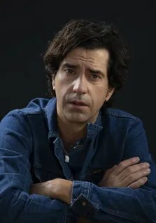 Hamish Linklater explains the end of 'Midnight Mass' on Netf