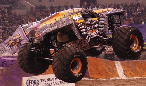 Monster Jam Photos Indianapolis Monster Jam 2015