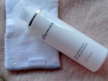 Makeup, Beauty and More: Elemis Pro-Collagen Cleansing Balm,