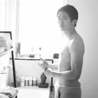 Steven Yeun on Twitter: "Nude... http://t.co/2j5Us3AU4y" / T