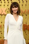 Mary Steenburgen's Brain 'Became Musical' After Minor Surger