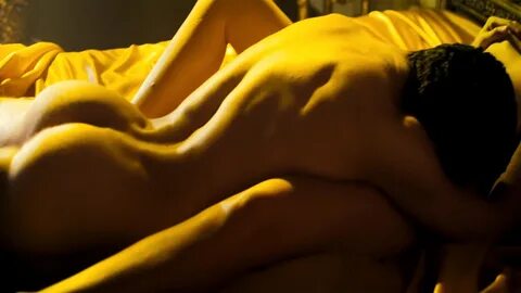 ausCAPS: Dominic Cooper nude in The Devil's Double